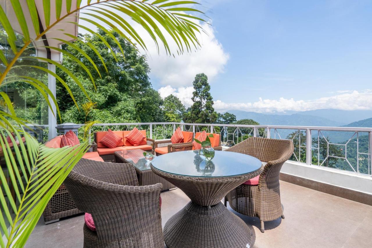 Summit Lillium Hotel & Spa Kalimpong Exterior photo